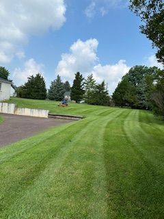 Lawn Mowing Services in Norristown, PA (4)