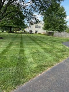 Lawn Mowing Services in Norristown, PA (2)